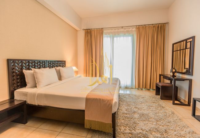 Apartment in Dubai - 307 | 3BR | Marina Residence 1